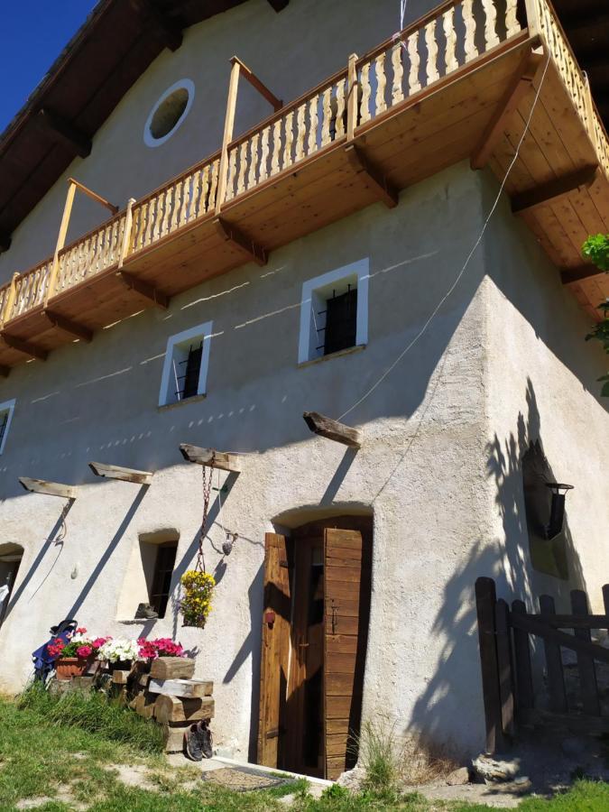Chez Tonton Wi-Fi Villa Aosta Luaran gambar